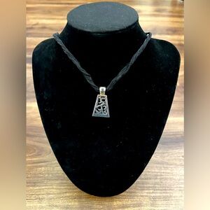 Contemporary Necklace - So Versatile!